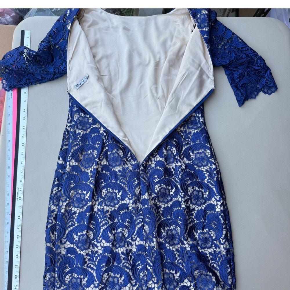 Eliza J Royal Blue Floral Guipure Lace V-Neck Sheath Cocktail Dress Size 10 - Picture 3 of 15